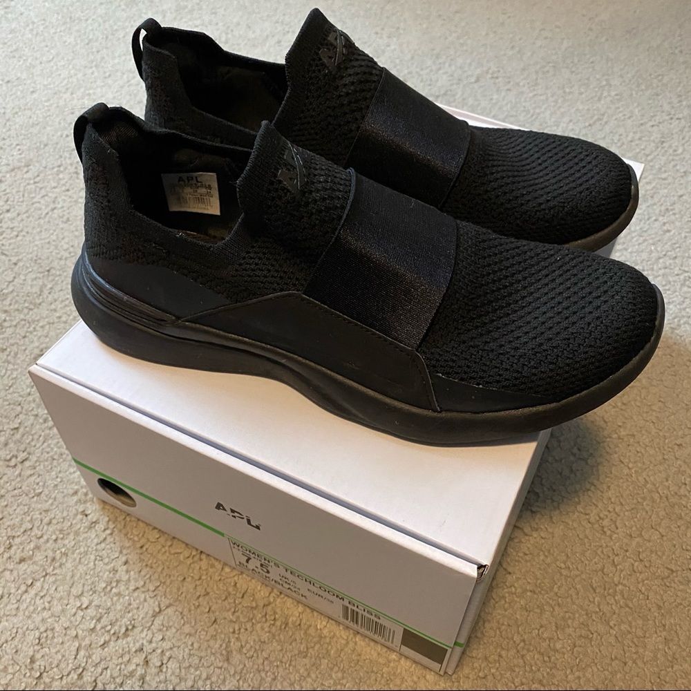 APL women’s techloom bliss sneakers